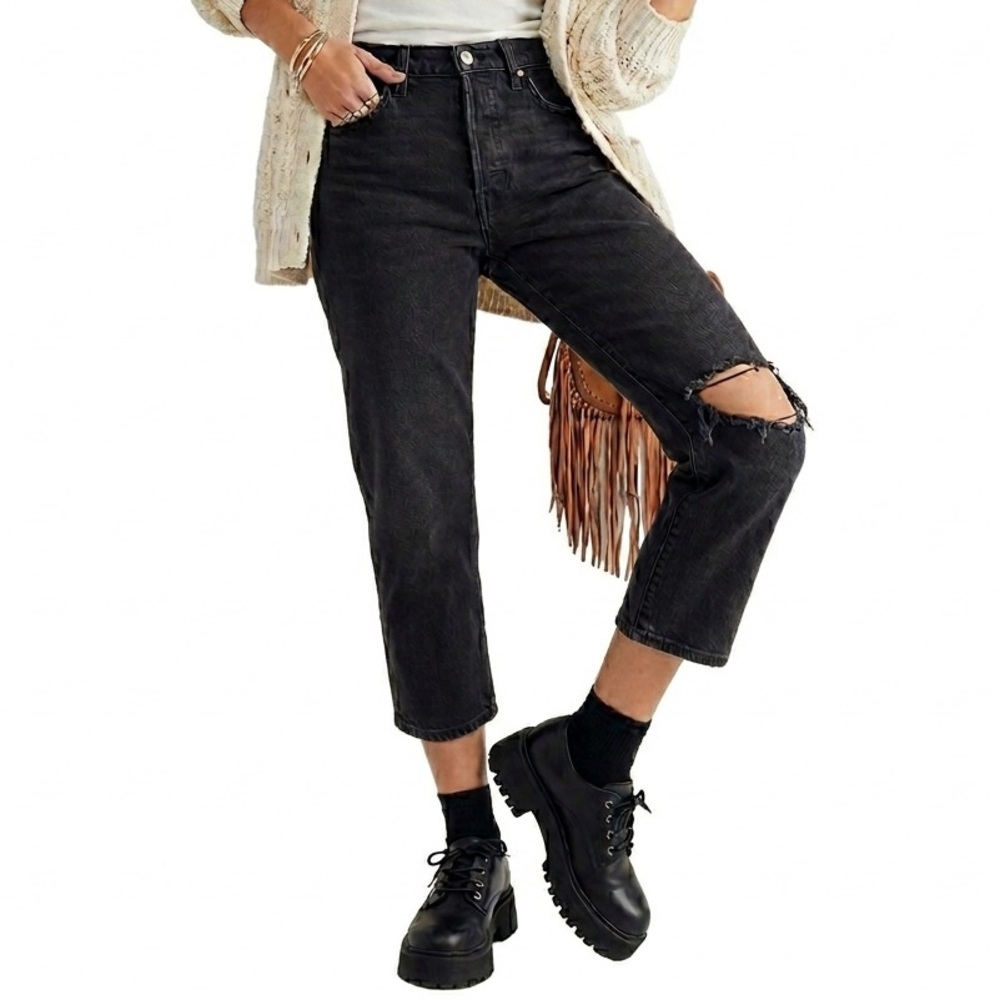 LEVI'S Wedgie Straight Ankle Jean 30 Black Distressed Denim Button Fly Butt Lift